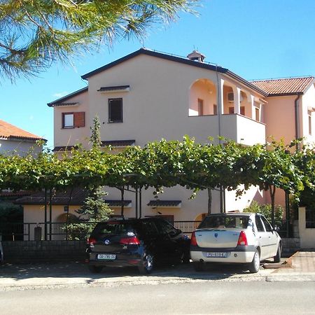 Apartments Neda - Porec South Exterior foto