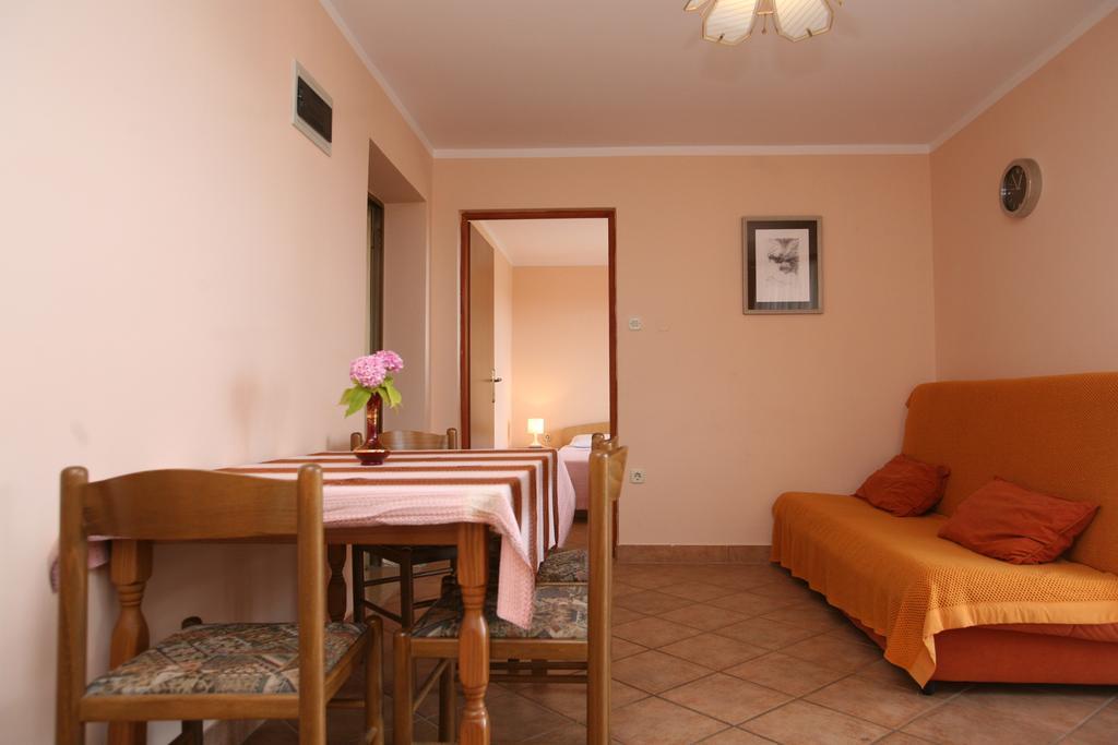 Apartments Neda - Porec South Zimmer foto
