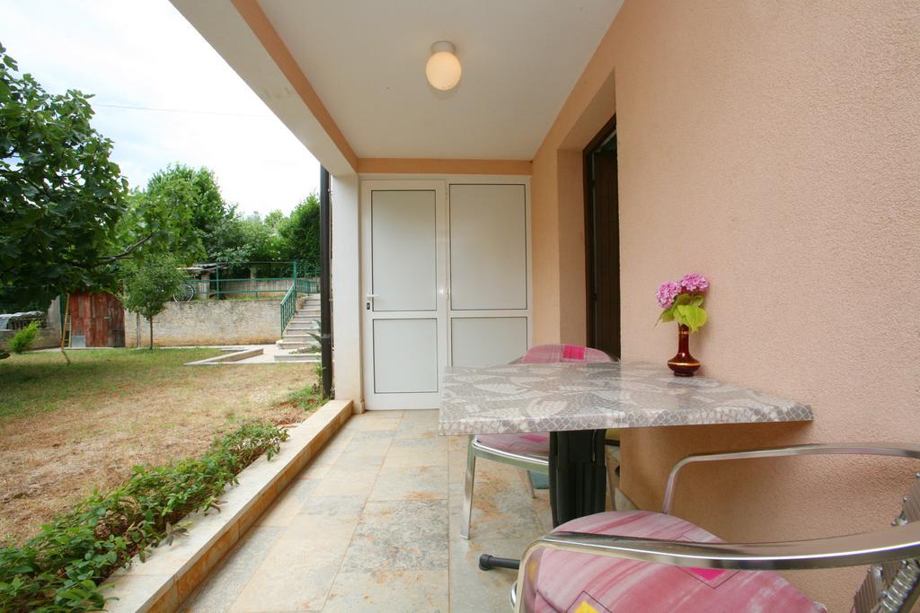 Apartments Neda - Porec South Zimmer foto